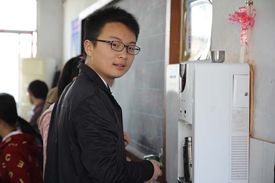 河北石家莊井陘一中安裝校園直飲水設(shè)備